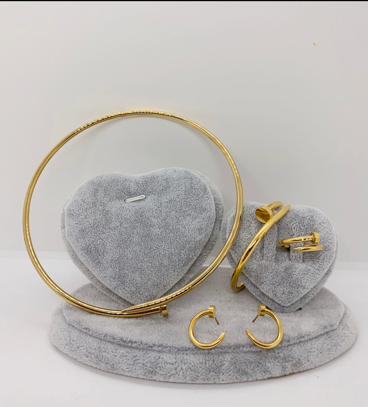 The Nail Necklace,Earings,Ring and Bracelet Set