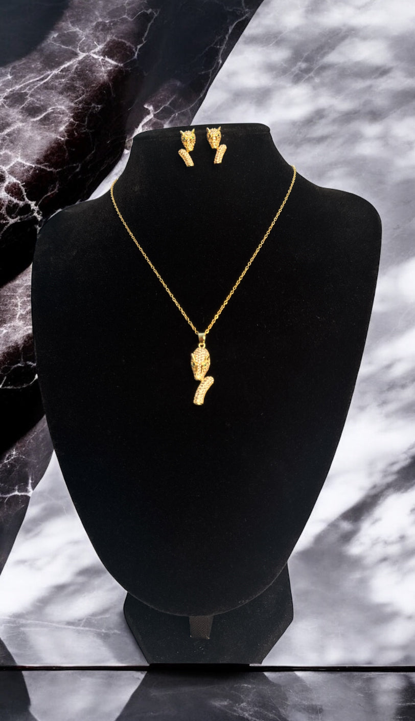 The L Necklace and Earings Set