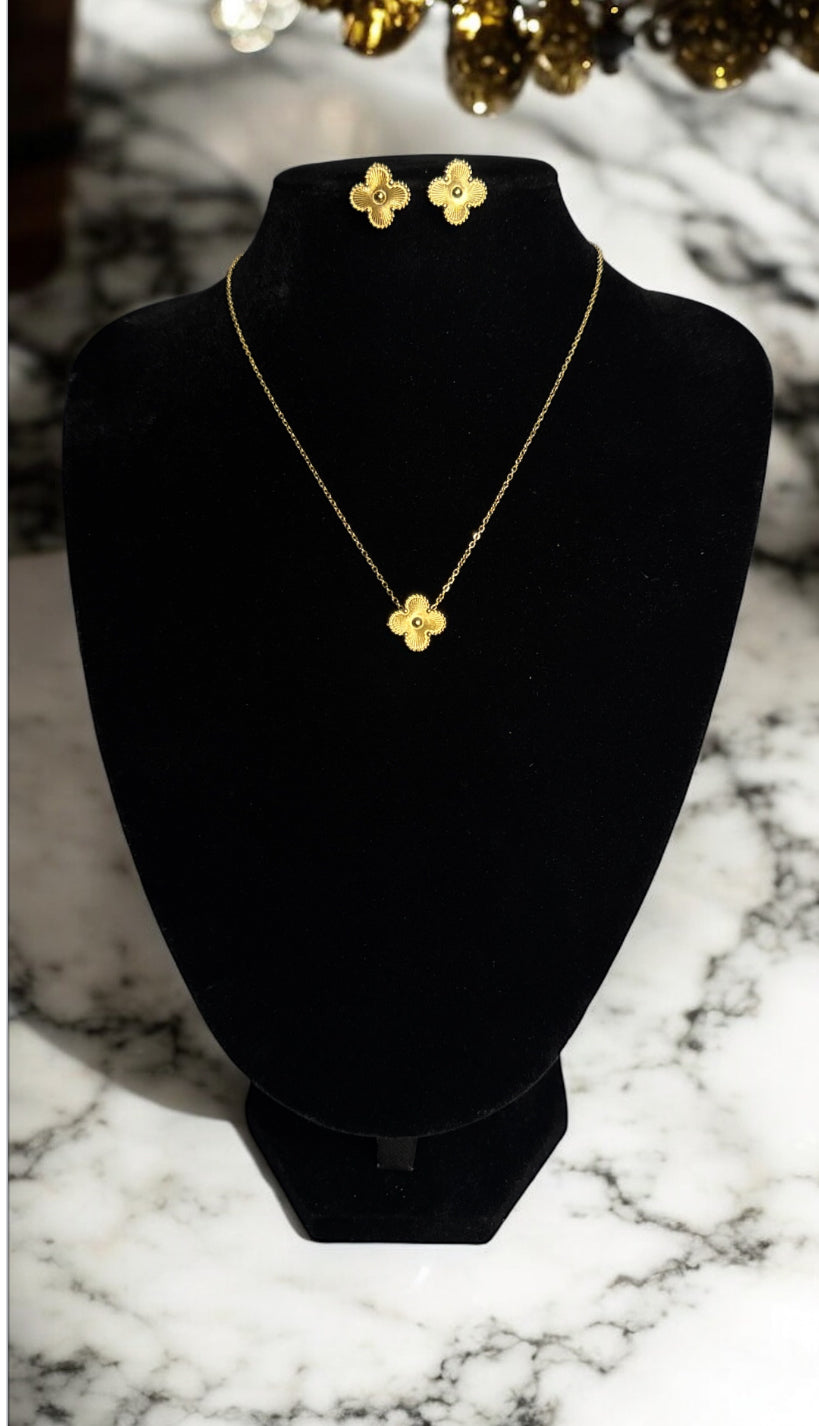 Golden Clover Necklace and Earings