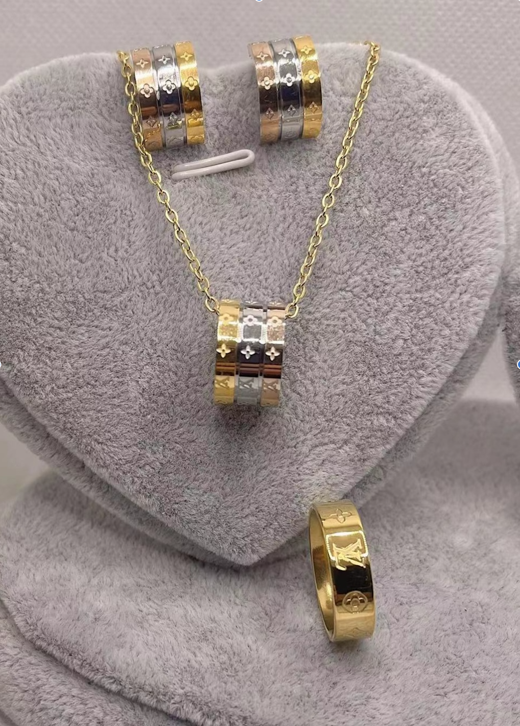 L and V Trio Necklace,Earings,Ring and Bracelet Set