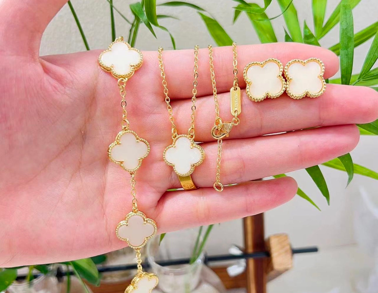 Clover necklace,earrings and Bracelet Set