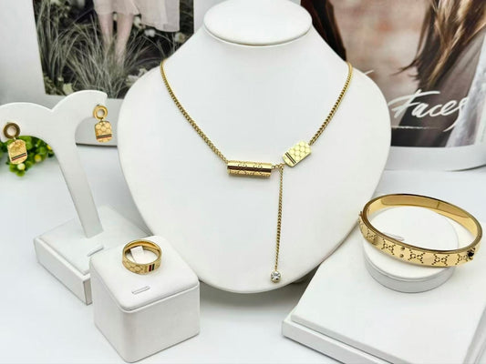 The G Necklace,Earings,Bracelet and Ring Set