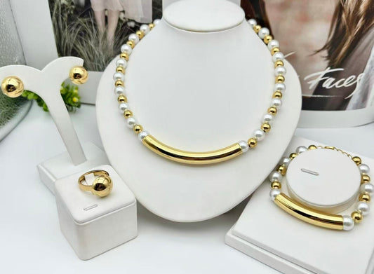Pearl Necklace, Bracelet, Earings and Ring Set
