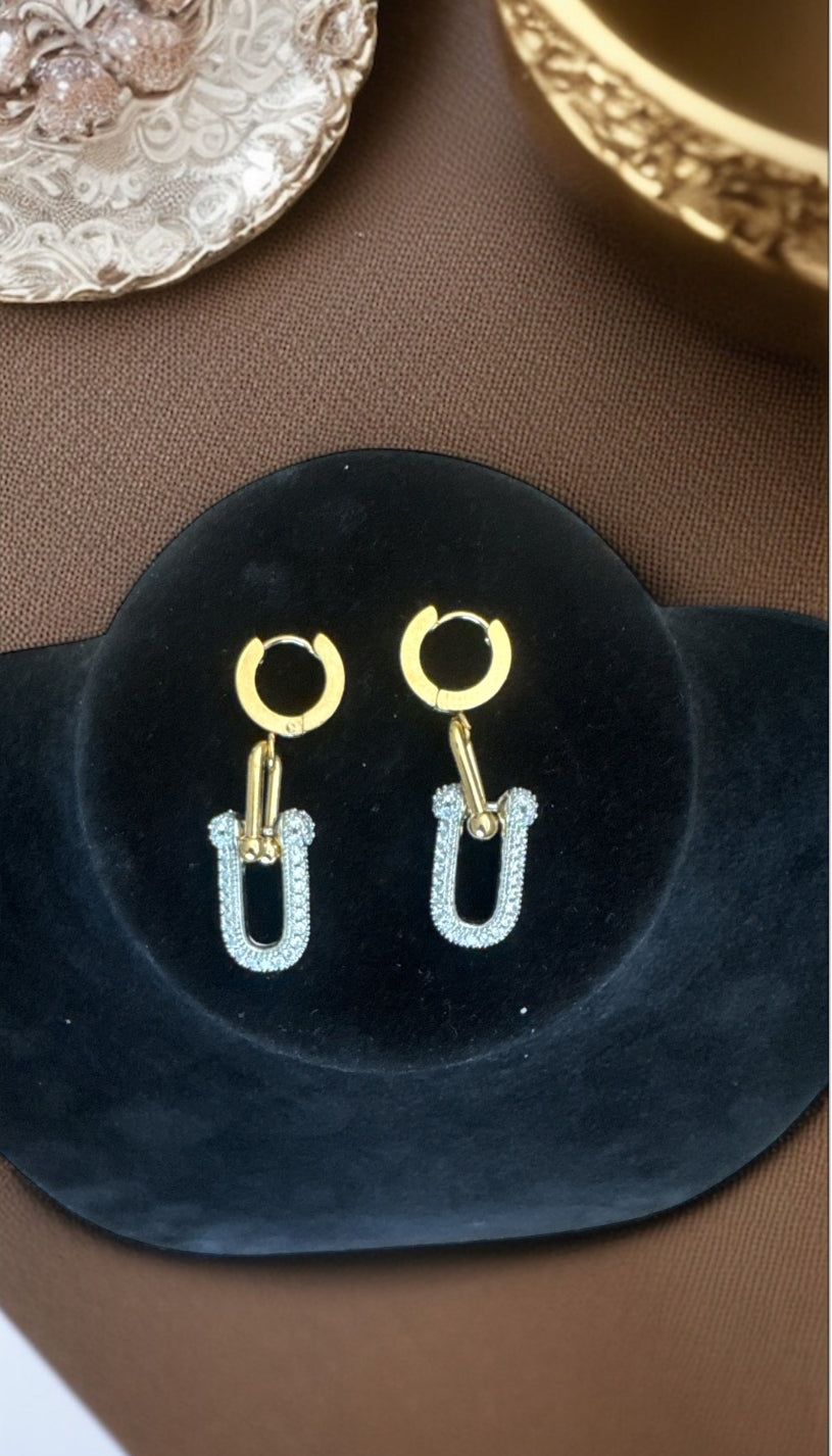 The Interlock Earings