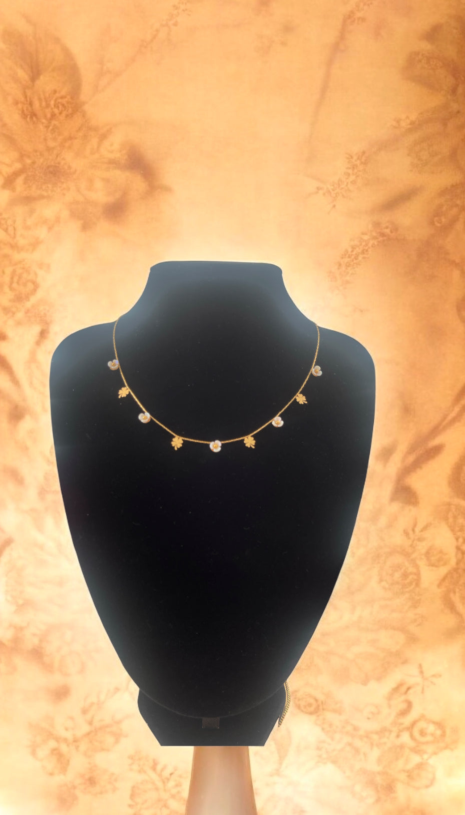 Flower and Bold Tree Necklace