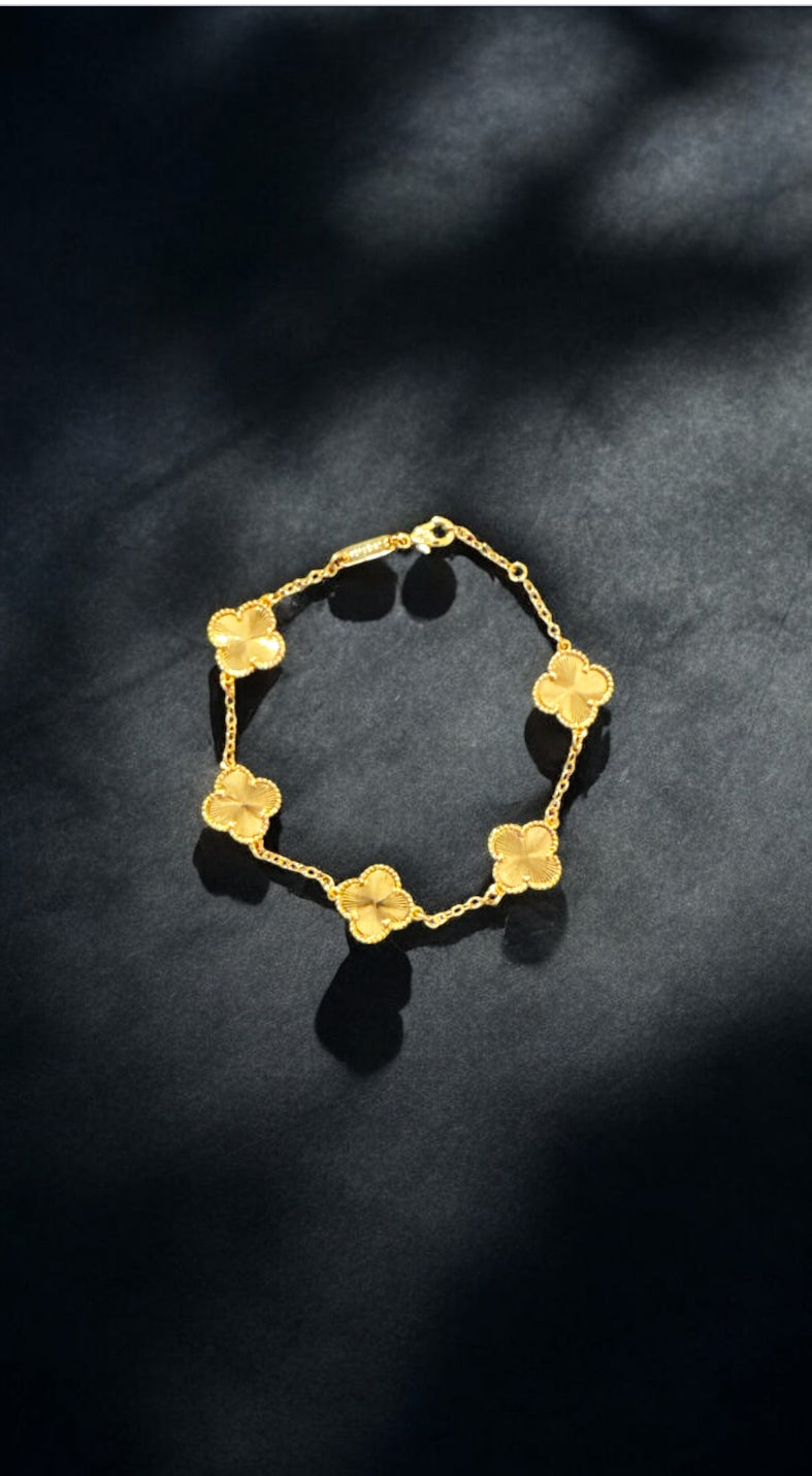 Golden Clover Bracelet